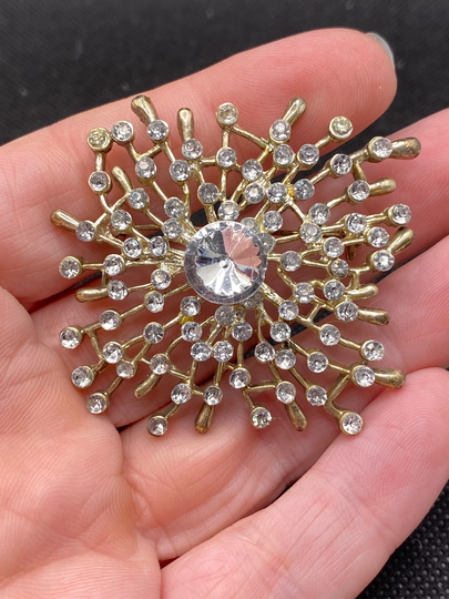Vintage Starburst Pin Or Pendant With Rhinestones