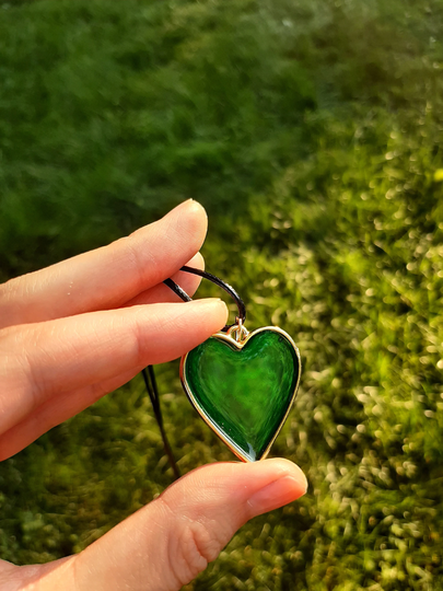Faux Emerald Bezel Heart/Green Necklace Ren Faire For Her