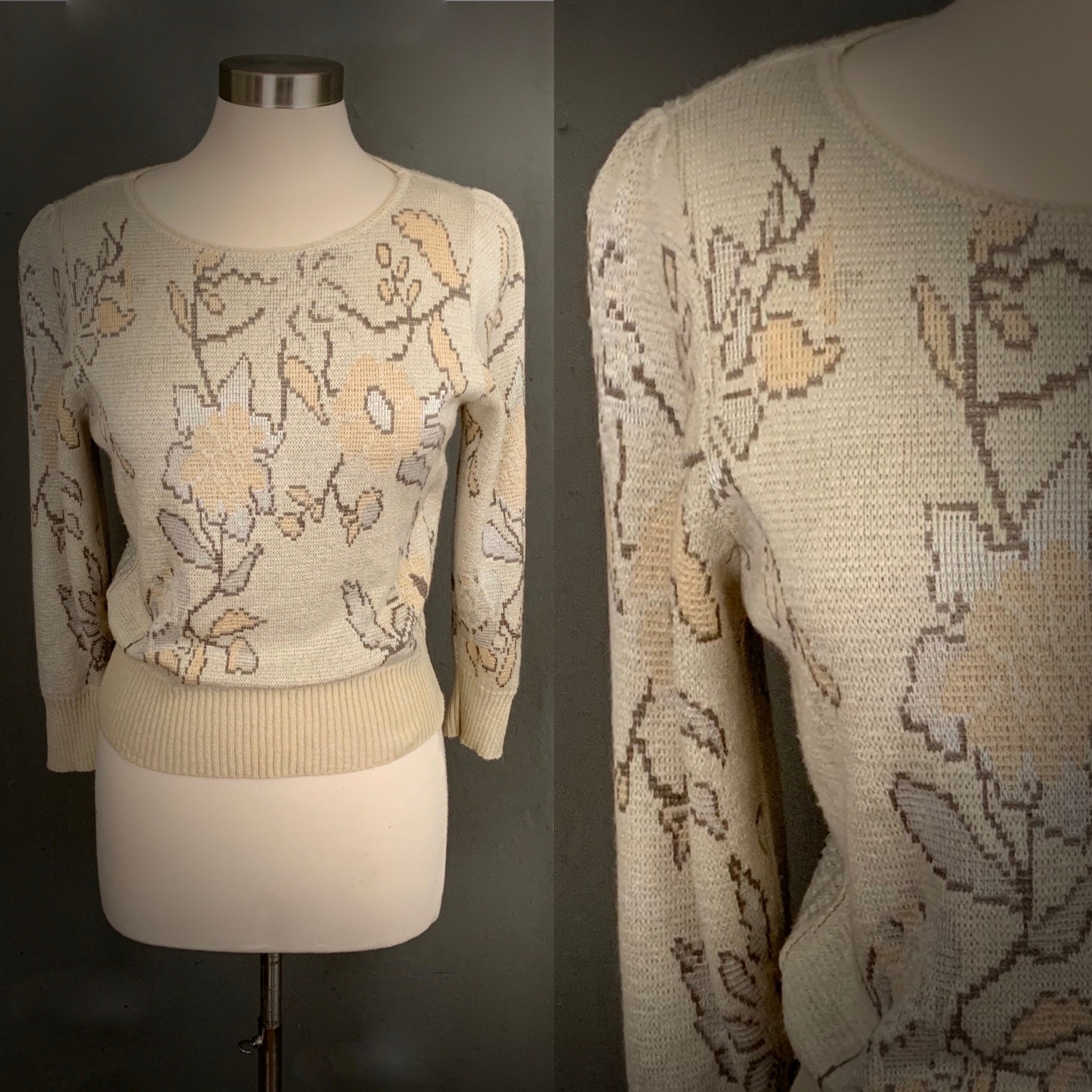 1980's Women's Rayon Blend Flower Pattern Pullover Sweater