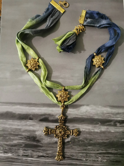 Gipsy Cross, Bizantine Bronze Sari Necklace