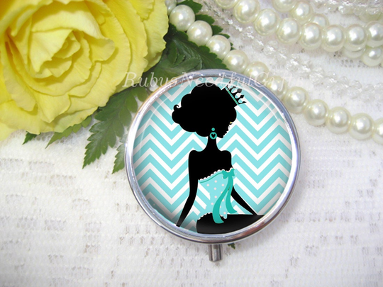 Pill Case, Silhouette Box, Container, Mint Gift For Her, Best Friend Gift, Medicine Organiser