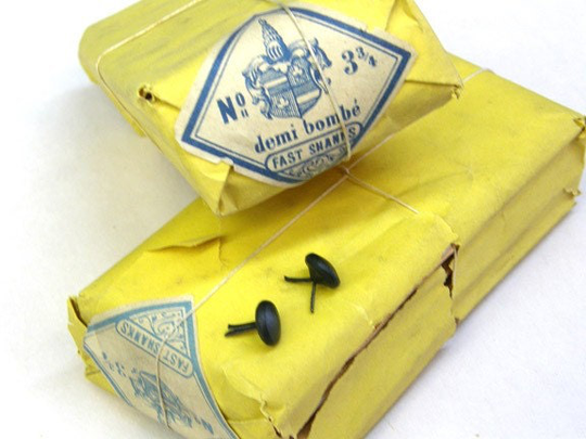 Antique Shoe Buttons With Metal Shank