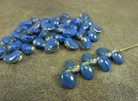 30Pc Crystal/Blue Blend Petal Beads, 6x8mm Czech Glass, Tulip Petal, Flower Curved Drop