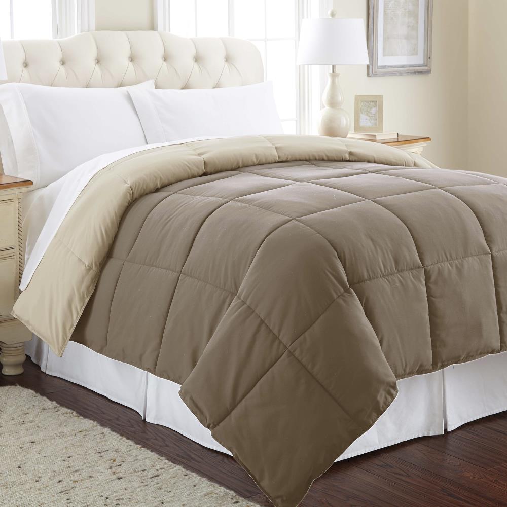 Amrapur Overseas Reversible down alternative comforter Multi Solid Reversible Twin Comforter (Blend with Polyester Fill) | 2DWNCMFG-STC-TN