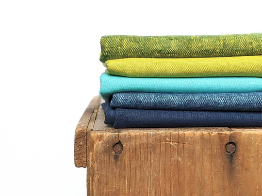 Essex Linen Fabric, Fabric Bundle, Cotton Blend, Robert Kaufman Fat Quarter Embroidery Linen Fabric Bundle