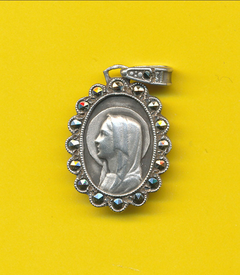 sterling Silver & Marcasite Art Nouveau Charm Religious Medal Pendant Portrait Of Mary | Ref 3643