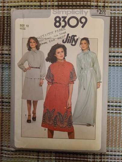 Vintage Simplicity Clothing Patterns