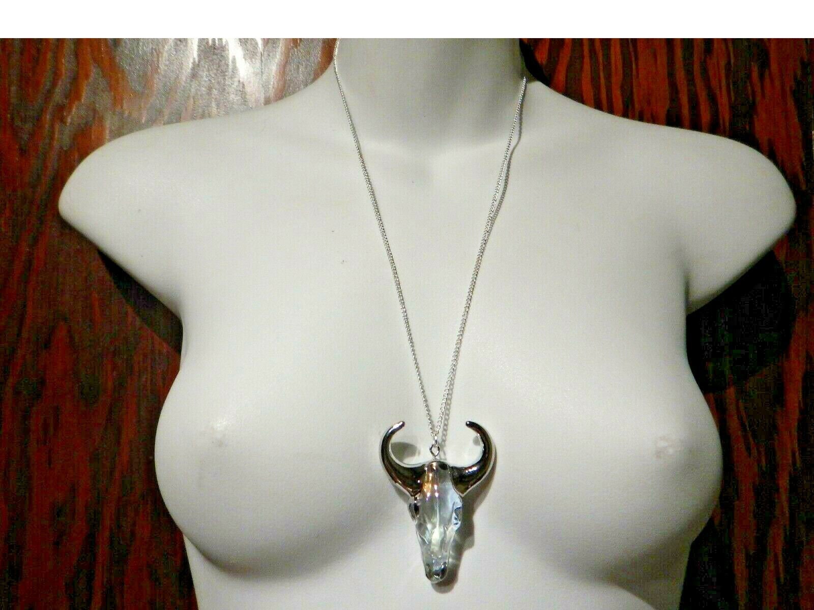 Multicolored Glass Bull Cow Skull Necklace Cattle Steer Southwest Silver Pendant Ram Rock Fashion Accessories Jewelry Gift
