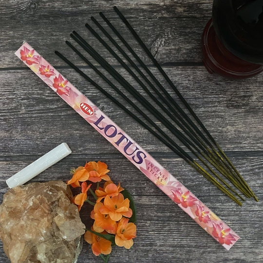 Hem Lotus Incense Sticks, 8 Sticks | 8 Gm Pack, Hem Square Pack Incense, Ritual Witchcraft, Alta Tools