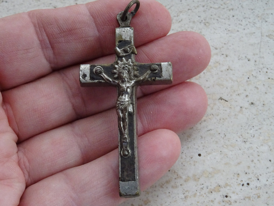 Religious Antique French Catholic Silver Plated Crucifix Pendant Cross With Corpus Of Holy Jesus Christ. | H 14