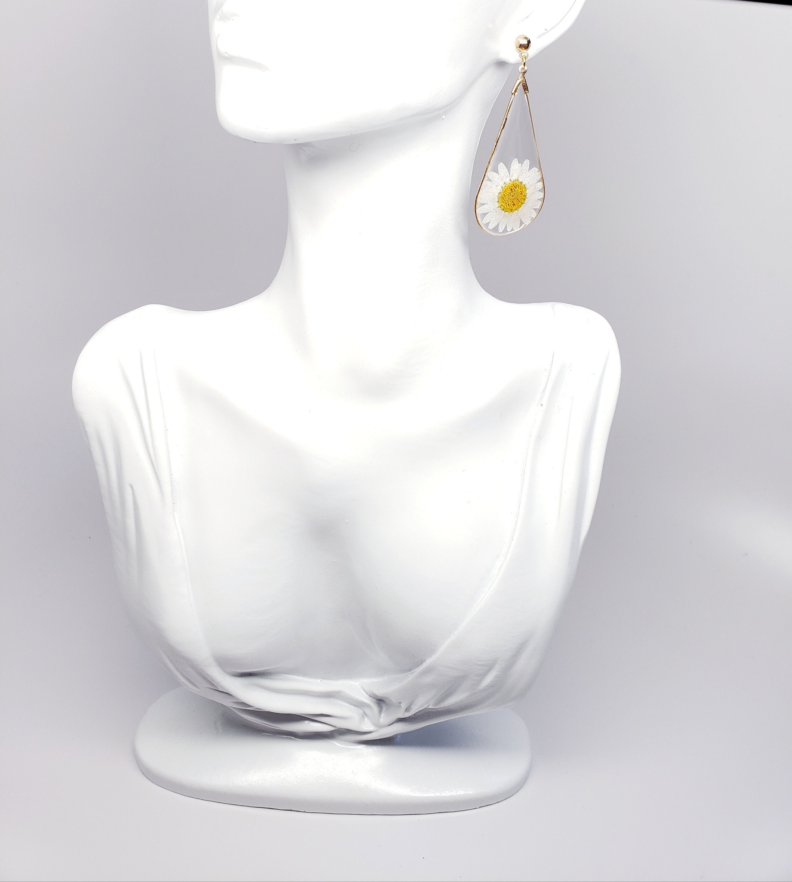 Daisy Earrings Dangle, Bridesmaid Earrings, Gifts, Flower Girl April Birthday, Graduation Mothers Day Gift For Mom