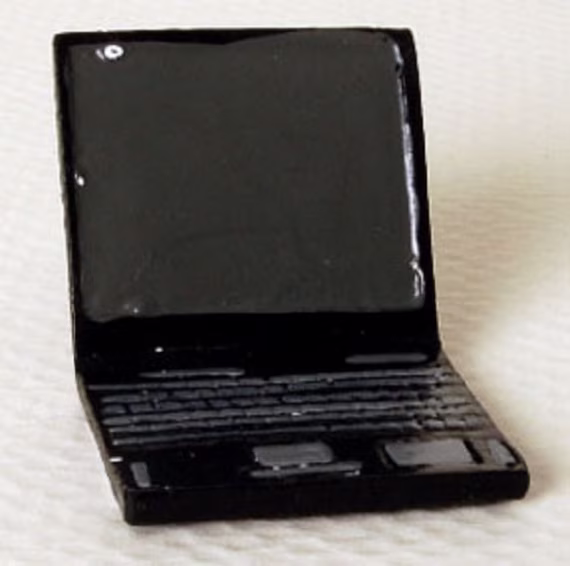 Dollhouse Miniature Laptop - 112 Scale