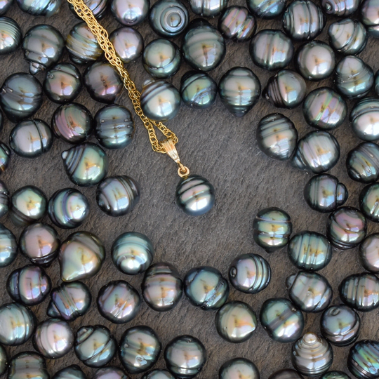 Circle Tahitian Pearl Bail Necklace, Handmade in Hawaii, Hawaiian Jewelry, Vacation Resort Made With Aloha