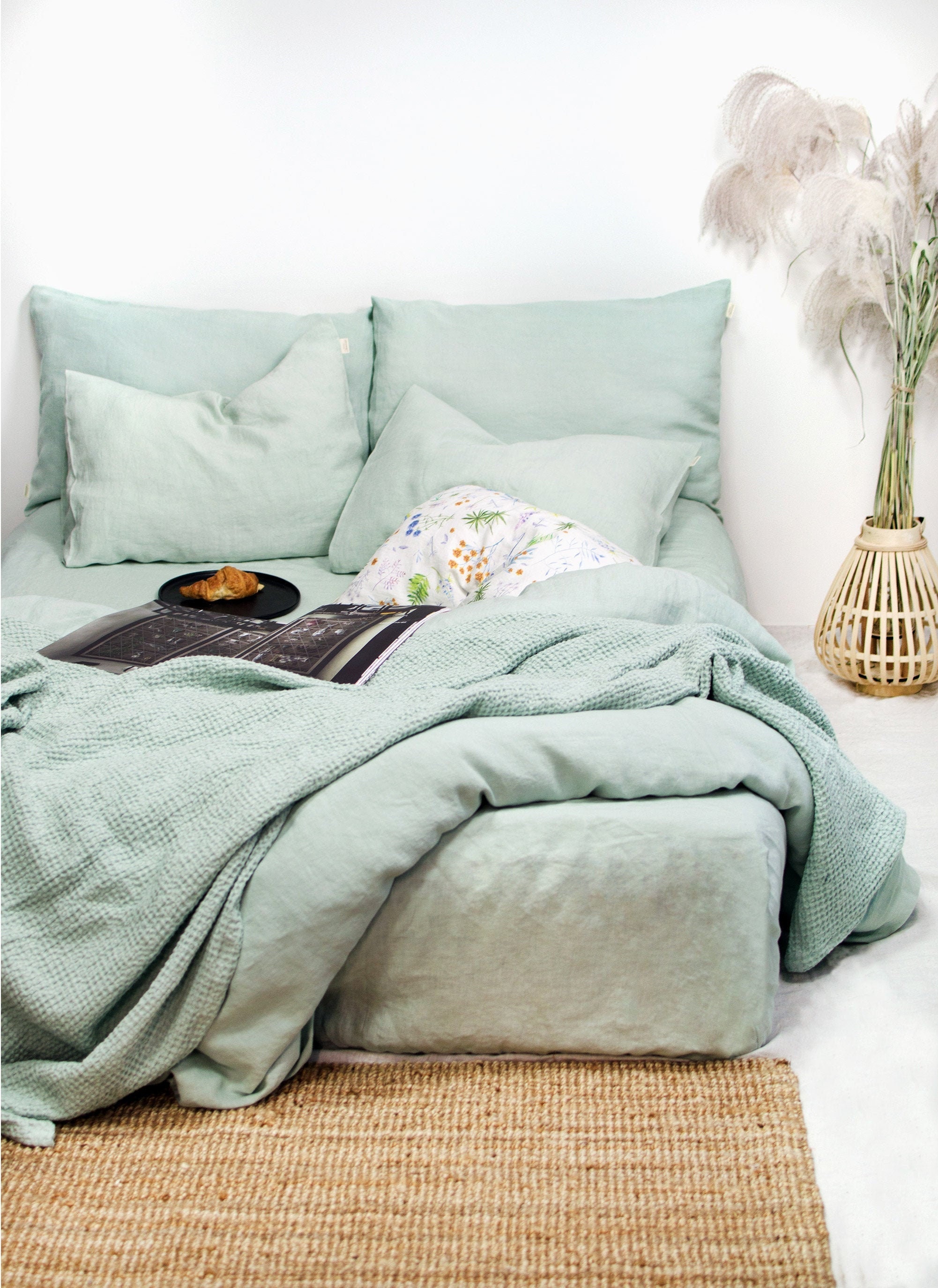 Linen Bedding Set in Sage Green. 3 Piece Set. King, Queen, Twin, Full, Double Sizes. 2 Pillowcases & Duvet Cover