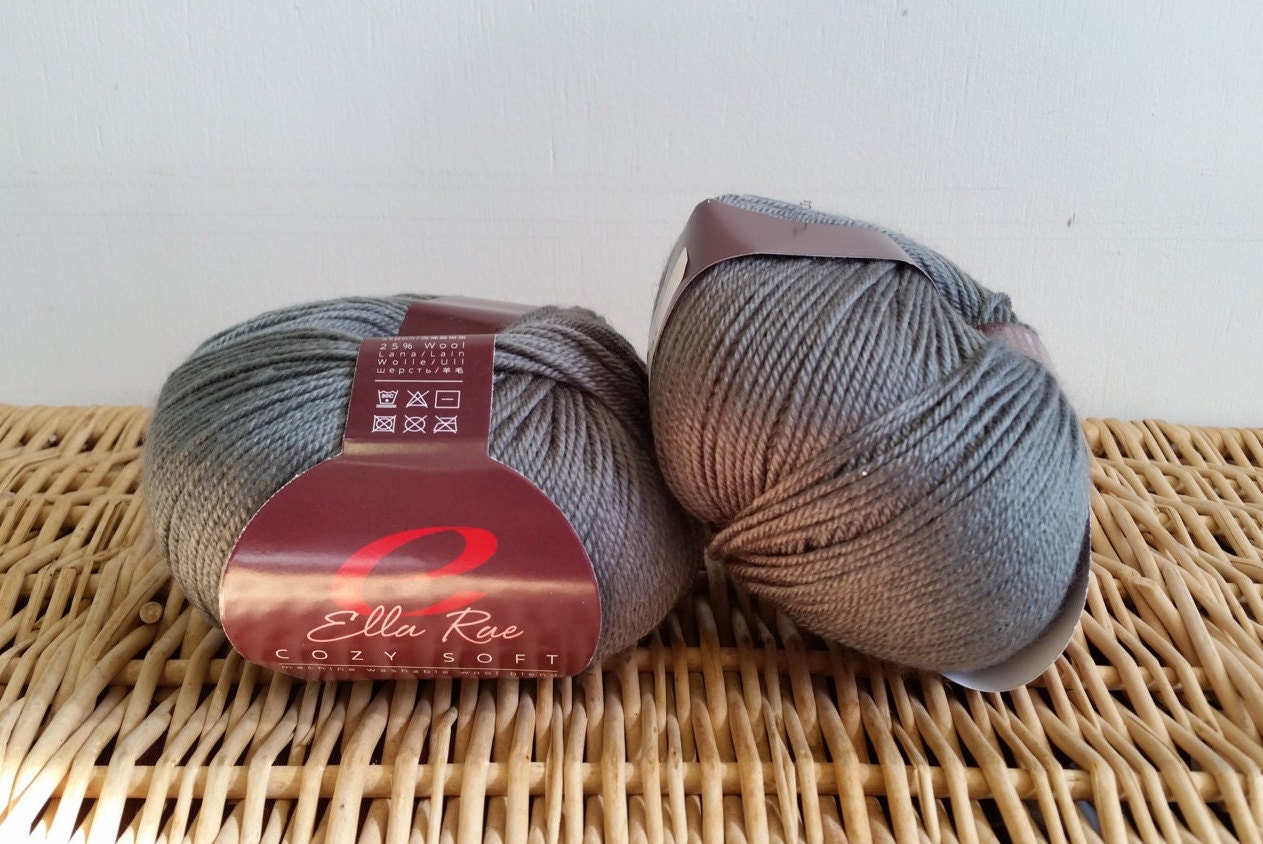 Worsted Wool Blend Yarn, Baby Ella Rae Cozy Soft Smokey Blue 41, Washable Yarn