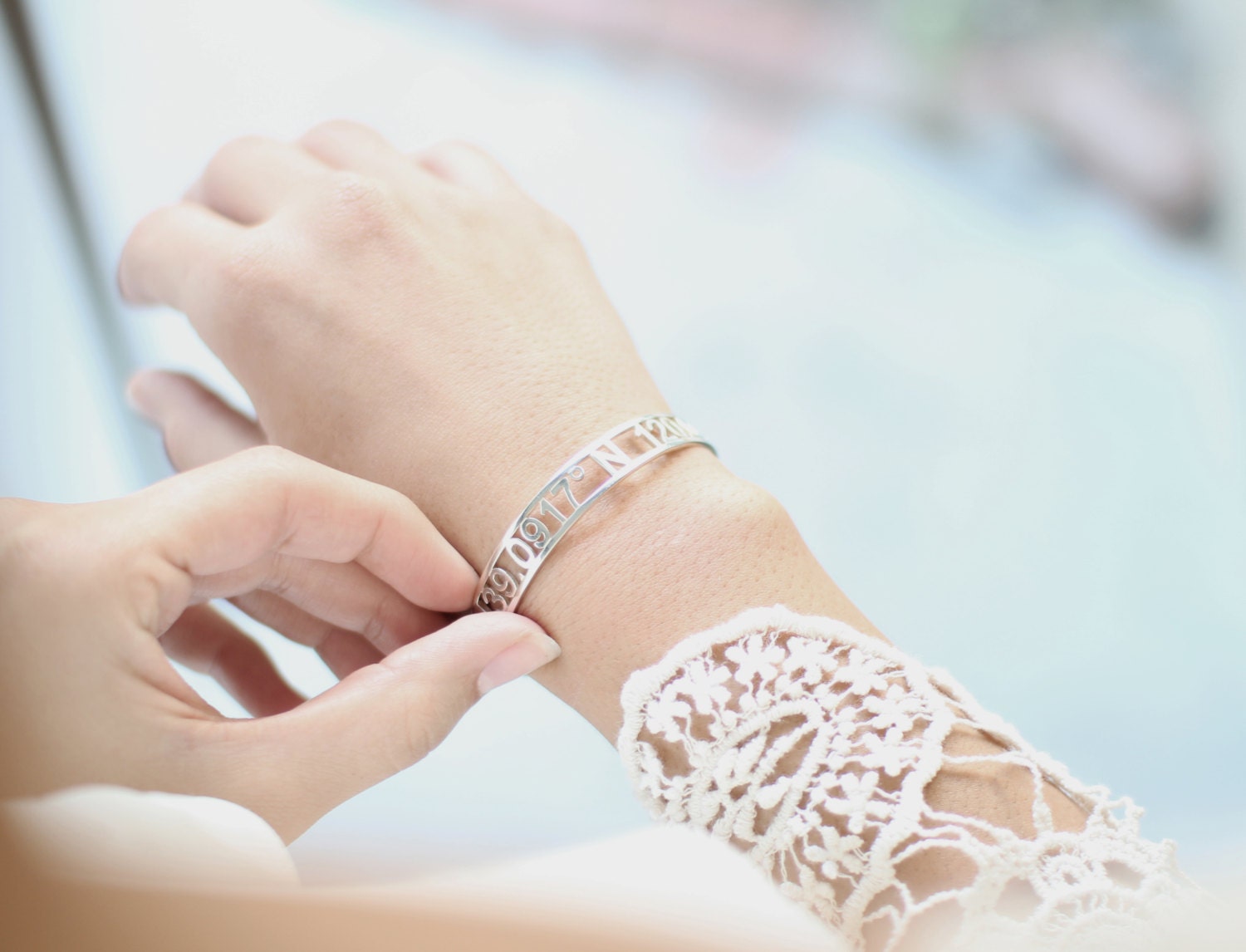 Custom Coordinate Bracelet Location Bangle Roman Numeral Cuff Message Wedding Gift Bm06F30