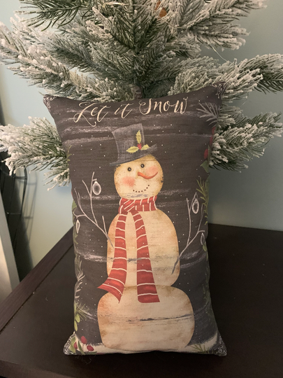 Primitive Christmas Pillow 8x12
