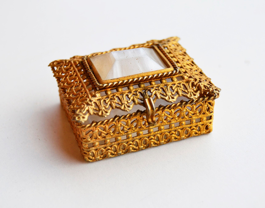 Mini Golden Box, Vintage Miniature, Collection Retro Dressing Table Accessory, Ring Guard, Jewelry
