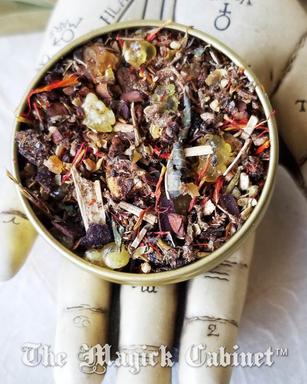 Hecate Resin Incense Blend in A Tin To Invoke The Goddess Of Witchcraft, Ritual Incense Honor Triple Energy Hekate
