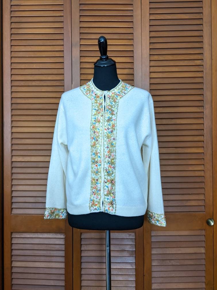 Vintage Cream Wool Blend Beaded Sweater - Size Large