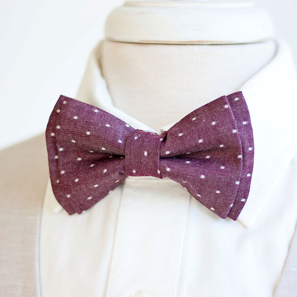 Bow Tie, Mens Bowtie, Bowties, Ties, Groomsmen Wedding Christmas Ties - Cranberry Chambray Dot