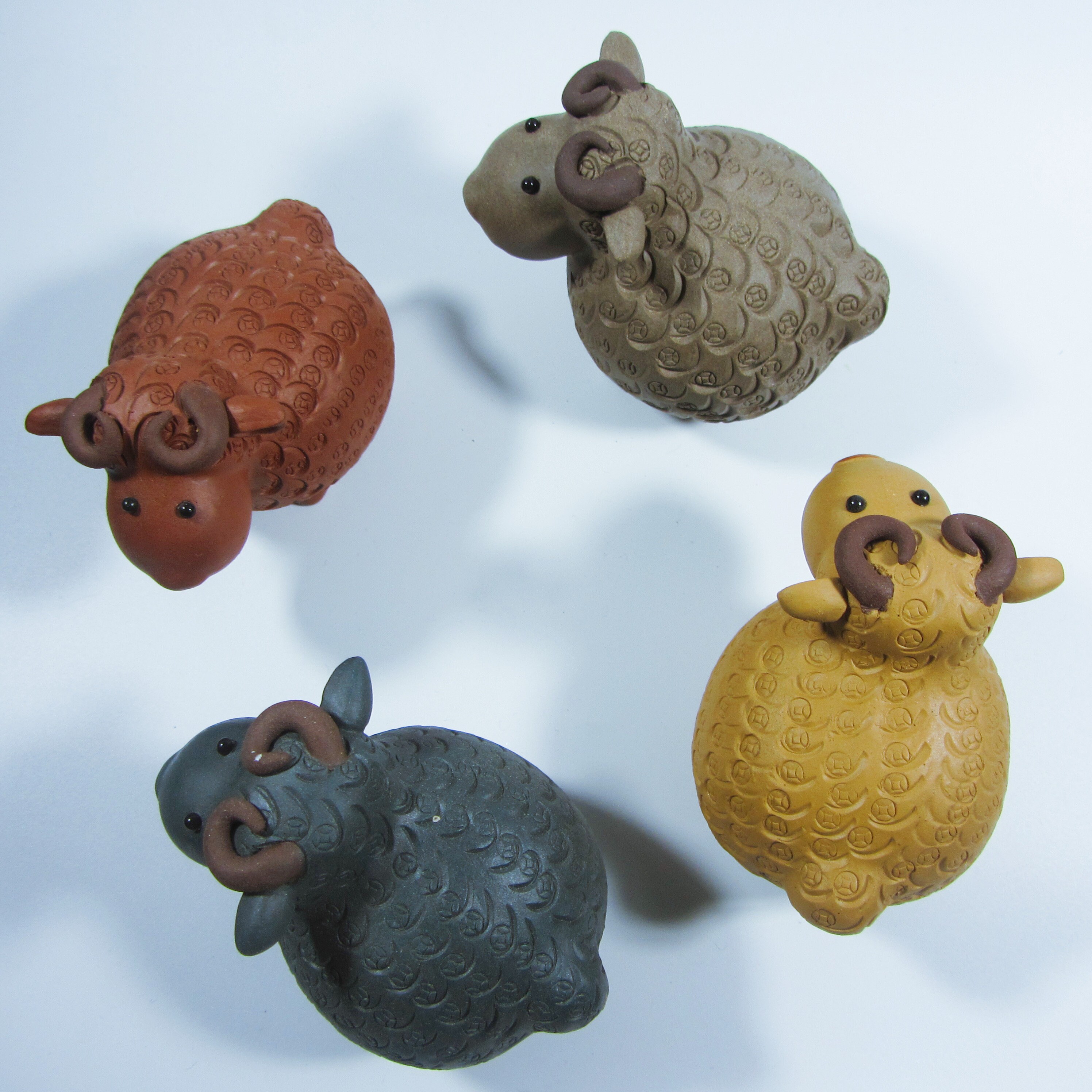 118 Gram Handmade Carving Yixing Zisha Tea Pet Coffee Mate Money Sheep Table Decoration Fengshui Lucky