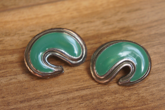 Jewelry Vintage Earrings Silver Clip On Green R-047