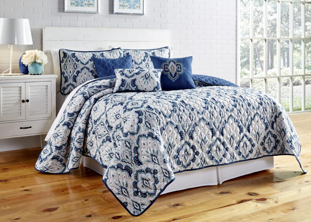 Amrapur Overseas Reversible quilt set Multi Multi Reversible Queen Quilt (Blend with Polyester Fill) | 3QLT6STG-SHN-QN