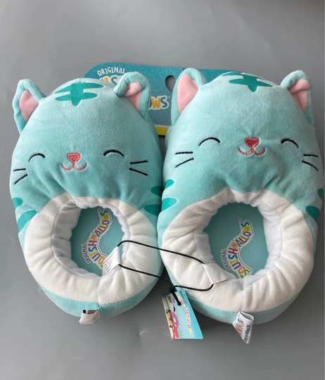Squishmallows Cat Kids Slippers Size 4-5