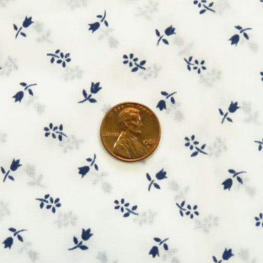2.6 Yd Small Print Scatter Floral Fabric Blue White Cotton Blend