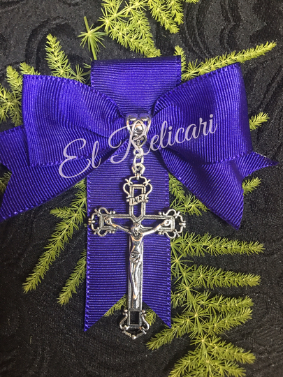 Brooches Of The Santisima Cruz