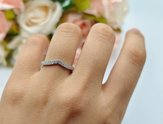 4mm Chevron V Midi Art Deco Band Round Diamond Cz Eternity Stackable 925 Sterling Silver Wedding Engagement Bridal Stacking Gift