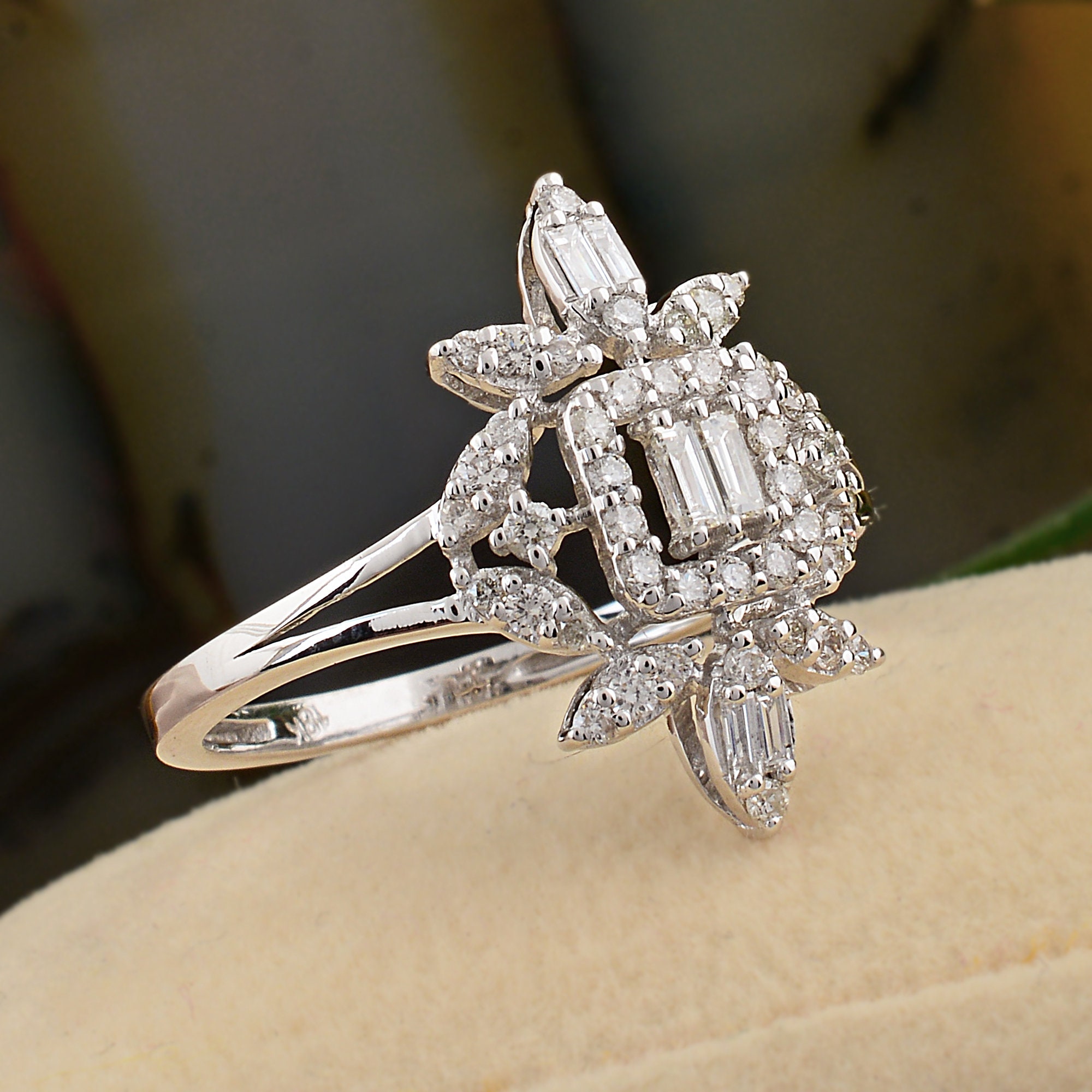 Floral Cluster Ring in 18K/14K/10K Gold, Diamond Ring, Unique Stackable Wedding Band, Memorial Day Sale