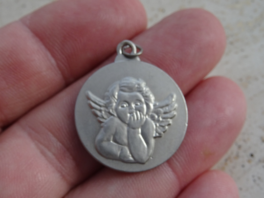 Religious Antique Silvered Catholic Medal Pendant Charm Medallion Of A Cherub Guardian Angel. | 2
