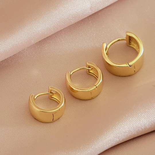 18K Gold Filled Thick Huggie Hoop, Small Tiny Hoop Earrings, Simple Daily Earring