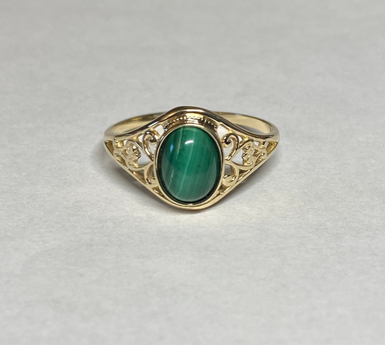 10K Yellow Gold Oval 8mm X 6mm Genuine Malachite Dainty Filigree Ring