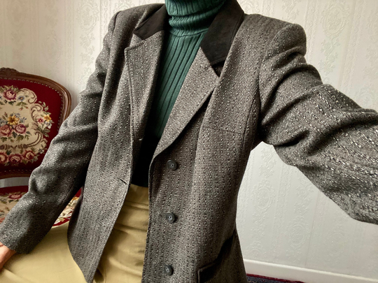 Vintage Contrast Lapel Wool Blend Blazer/ Jacket/ L