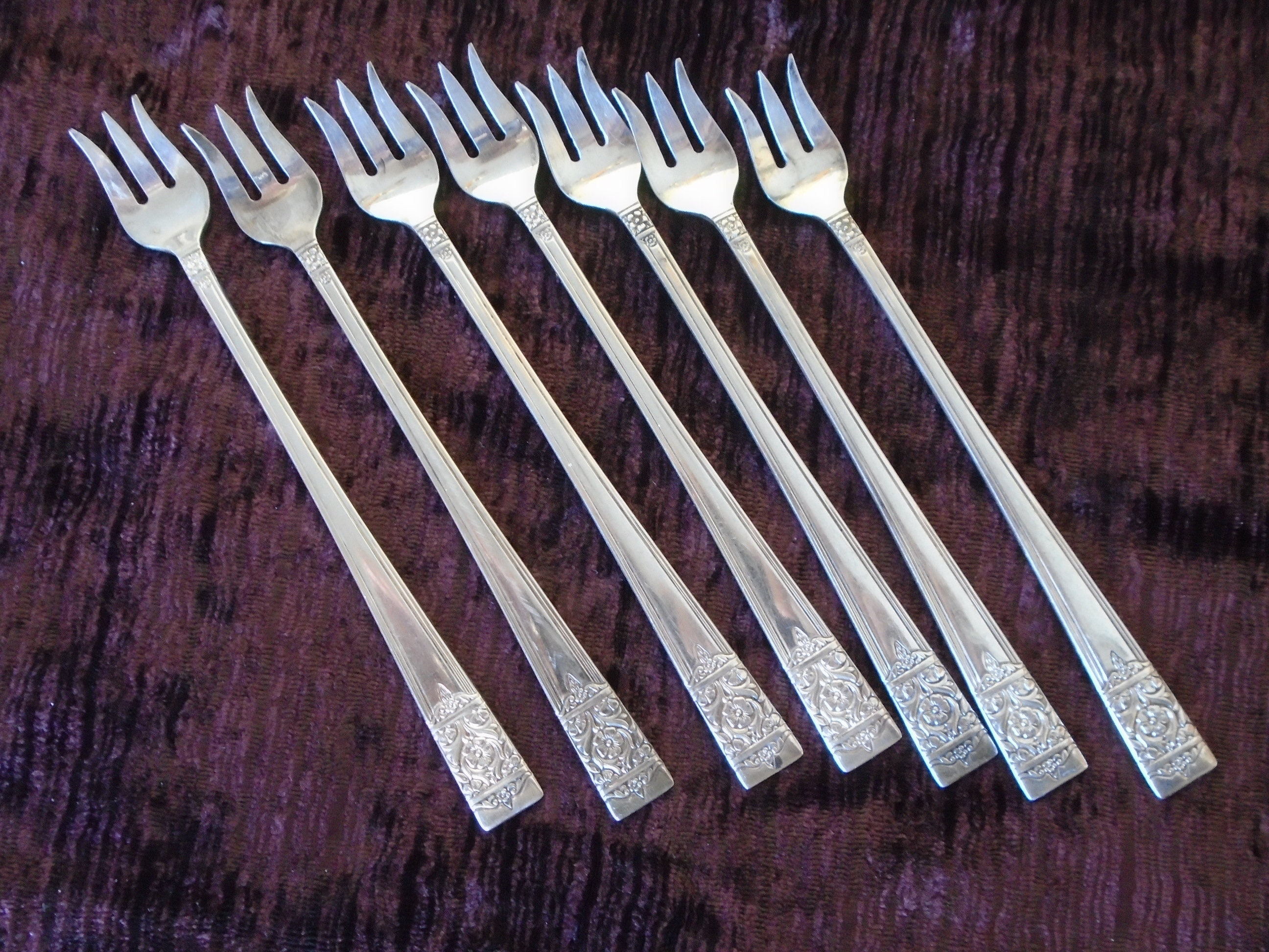 Seafood, Cocktail Forks, Seven | 7 Inauguration Silverplate, Floral, 1948. Wedding Table Dcor Art Deco, French Country. National Silver