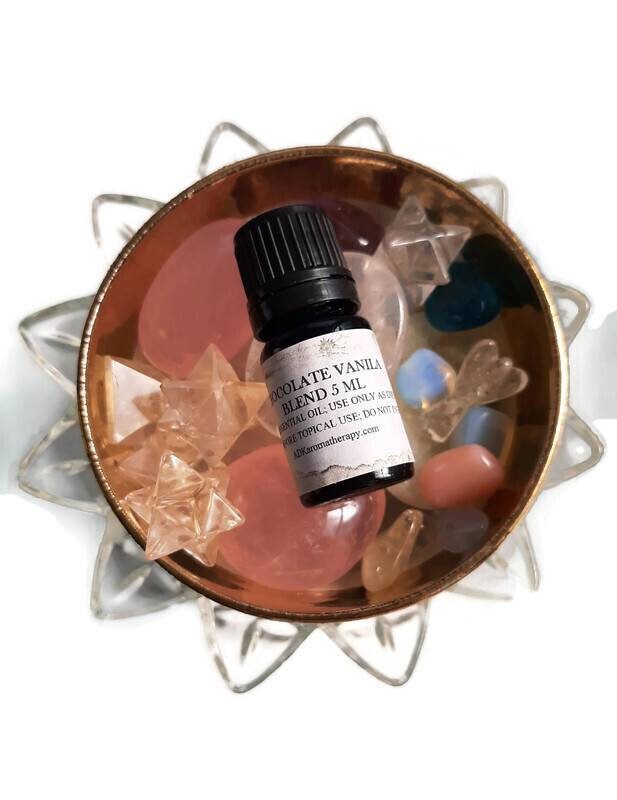 Chocolate Vanilla Essential Oil Blend. Cocoa Oils, Vanilla Oleoresin. 5 Ml