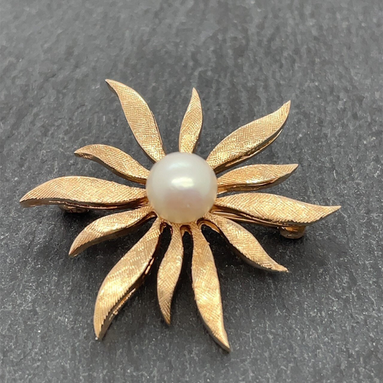 Vintage 14K Yellow Gold & Pearl Flower Brooch