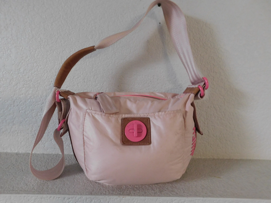 Juicy Couture Baby Pink Shouler Bag/Shoulder-Friendly Wide Strap Shoulder Bag/Beautiful Soft Bag