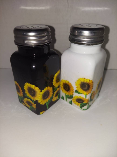 Sunflower Salt & Pepper Shakers