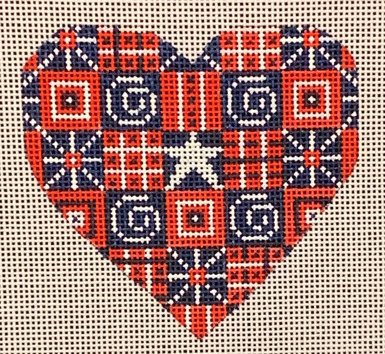 Needlepoint Handpainted Christmas Danji Heart With Swirls 3x3 -Free Us Shipping