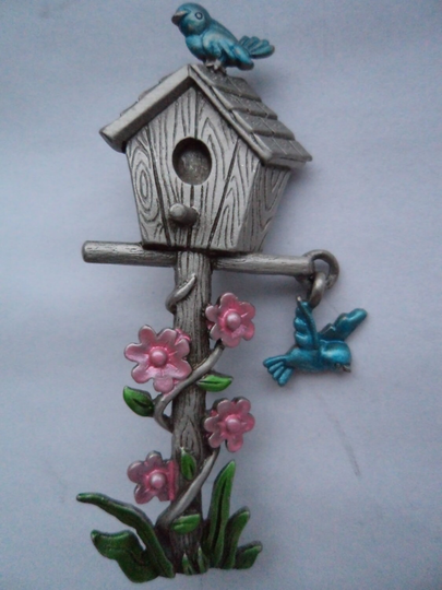 Vintage Signed Jj Silver Pewter Birdbox Brooch/Pin