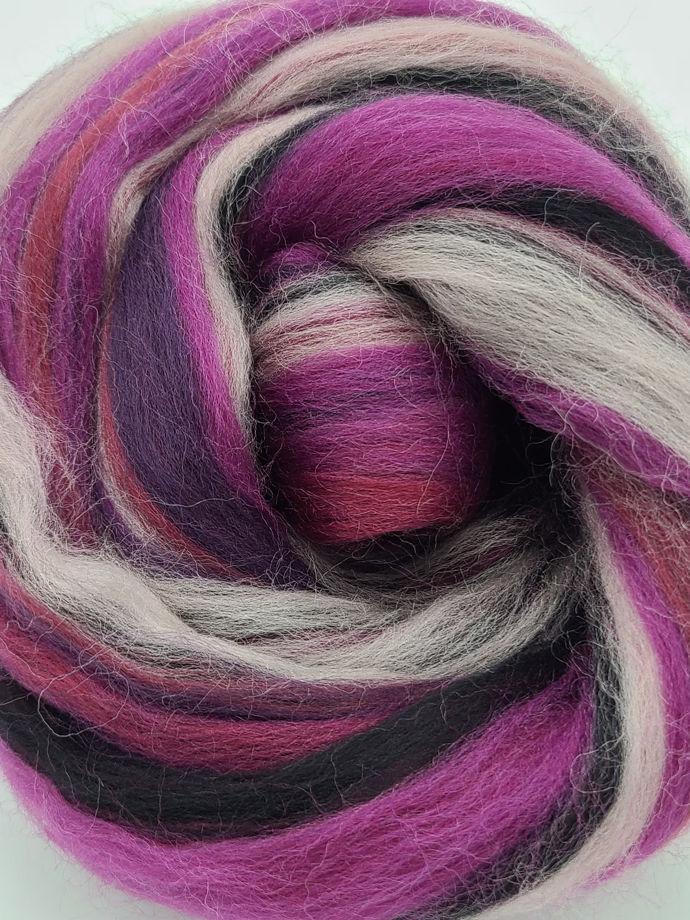Gothic, 23 Micron Merino, 4 Oz Braid, Combed Top, Roving, Spinning Fiber, Custom Blend