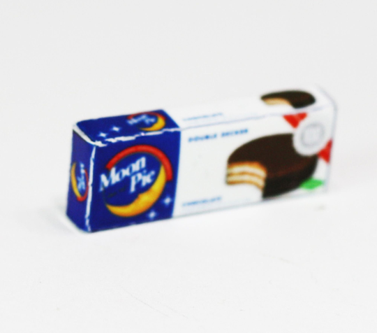 Dollhouse Miniature Famous Snack Pie By Cindi's Minis