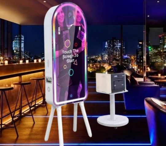 Magic Mirror Air Photo Booth Selfie Interactive Touch Screen + Flight Case Camera Printer Rental 1 Yr Warranty