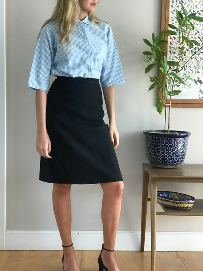 1950's Black Wool/Rayon Blend A-Line Skirt, Cut in Panels, Talon Side Zipper, Excellent Condition Size Xs