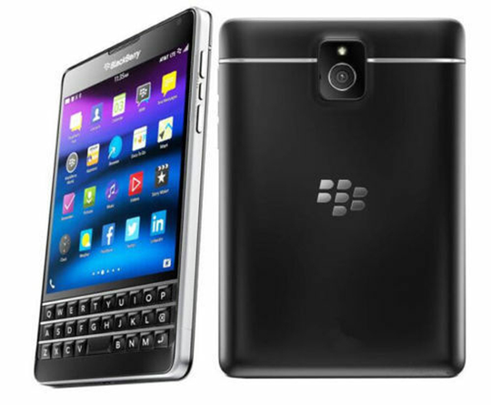 Blackberry passport q30 black 3gb ram 32gb rom 4.5" screen unlocked smartphone