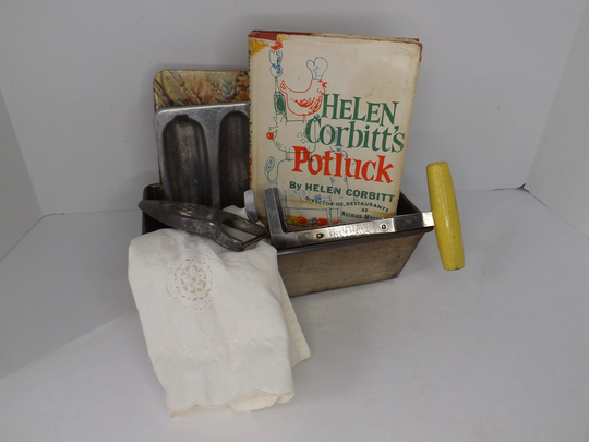 Kitchen Gift Set, Vintage Retro, Tools Utensils, Book, Helen Corbitt, Cooking, Gift, Cook, Advertising, Baking Bake, Decor Decoration, Foley